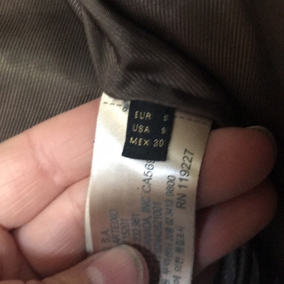 Massimo Dutti - Classic collection women’s vest-EUC - Picture 10 of 16